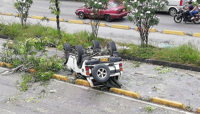3 muertos y 7 heridos