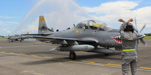 Avión