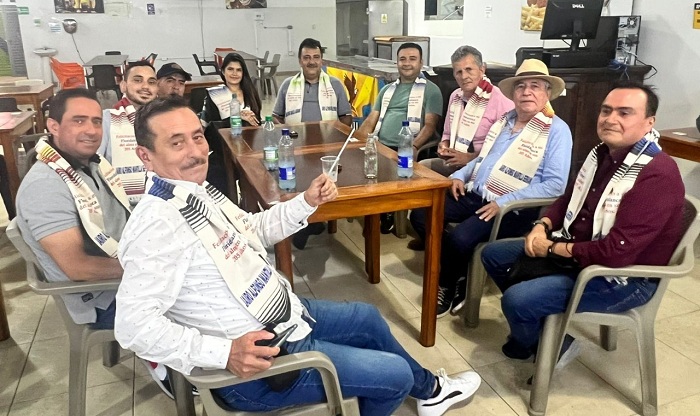 Amigos de Jairo Mantilla
