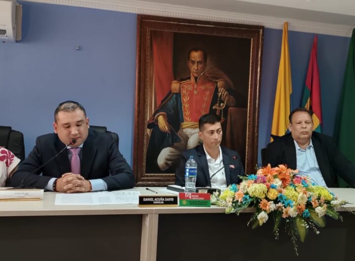 Alcalde instala sesiones