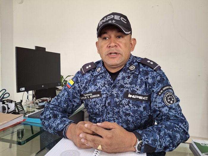 Edinson Clavijo, director de la cárcel Modelo de Bucaramanga: Foto: Ciudad Florida