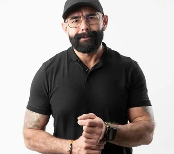 Carlos Bueno